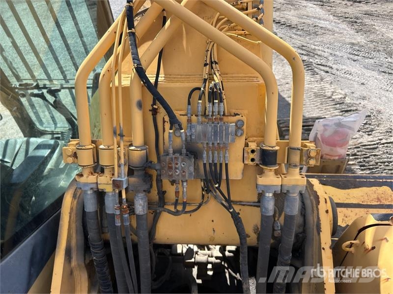 Komatsu PC400LC-7 Tracked Excavator Lánctalpas kotrók