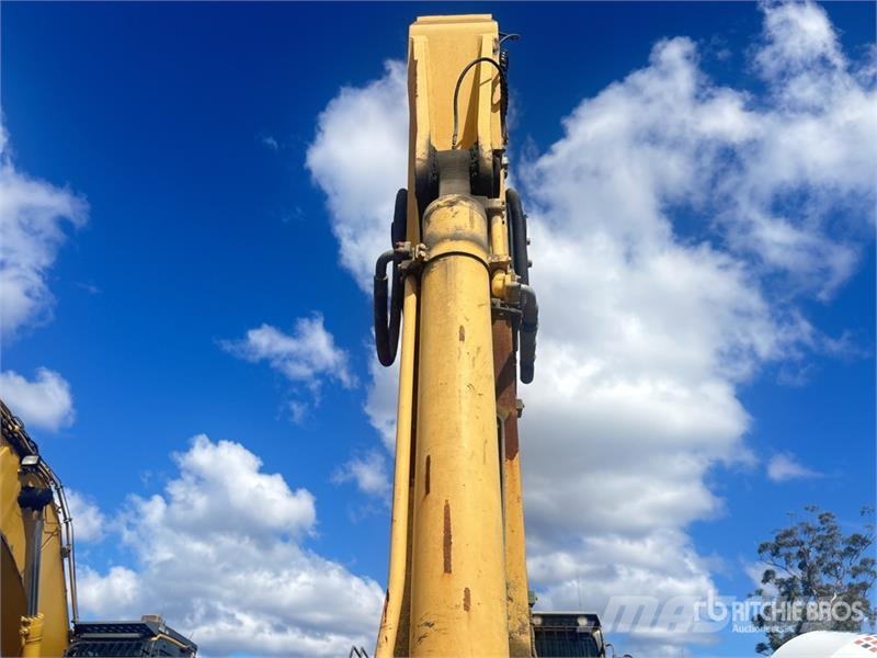 Komatsu PC400LC-7 Tracked Excavator Lánctalpas kotrók
