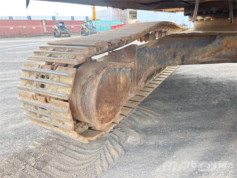Komatsu PC450LC Tracked Excavator Crawler excavators