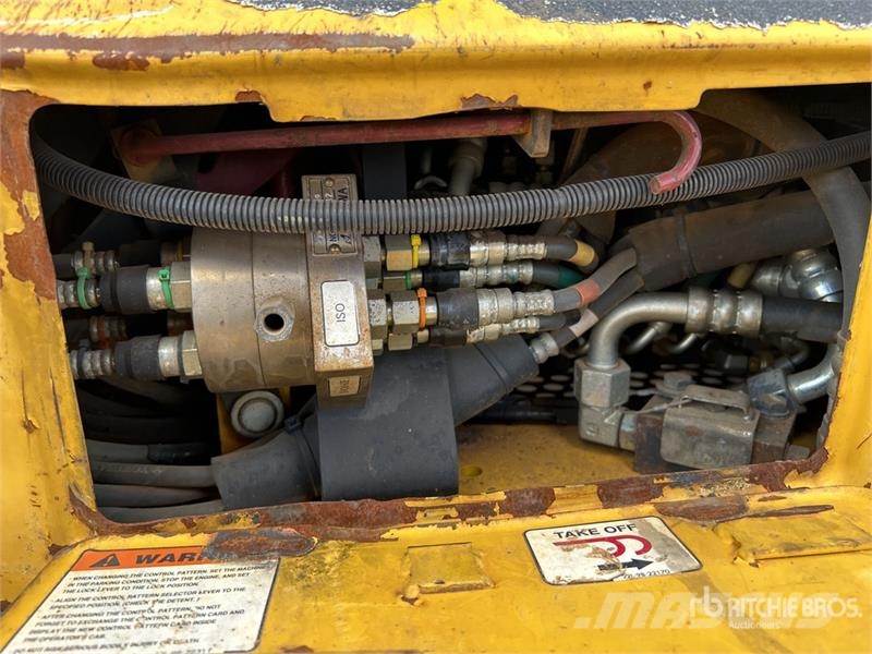 Komatsu PC55MR-3 Miniekskavaatorid < 7 t
