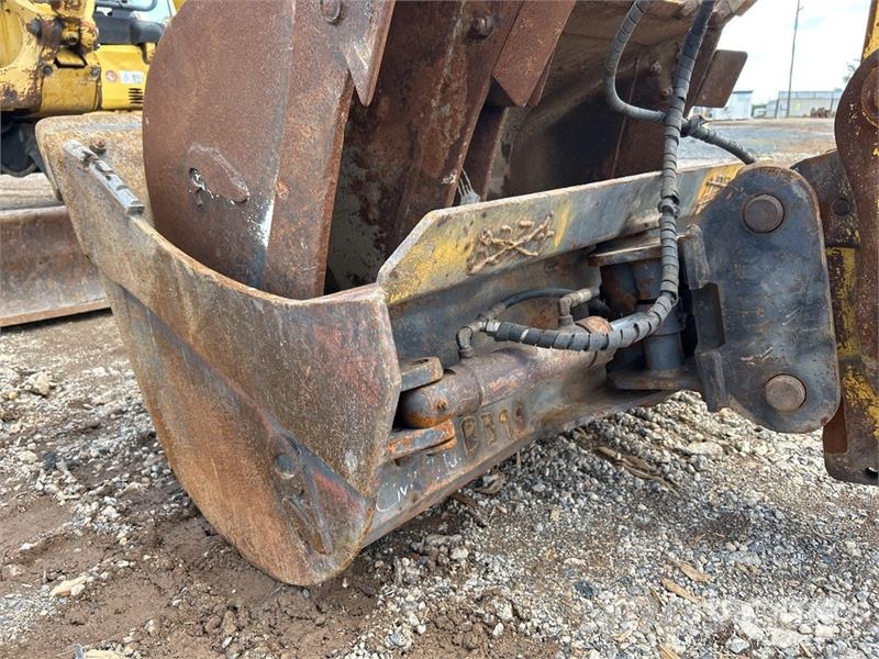Komatsu PC55MR-3 Miniekskavaatorid < 7 t