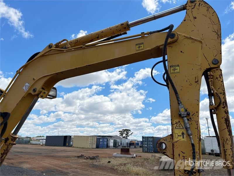 Komatsu PC55MR-3 Miniekskavaatorid < 7 t