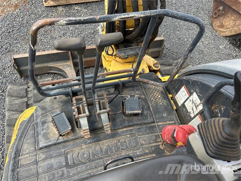 Komatsu PC55MR-3 Miniekskavaatorid < 7 t