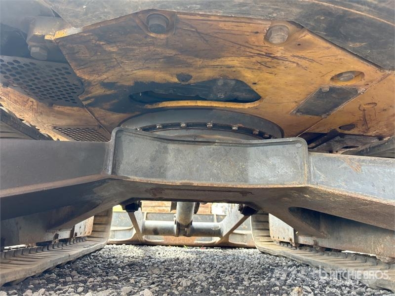 Komatsu PC55MR-3 Miniekskavaatorid < 7 t
