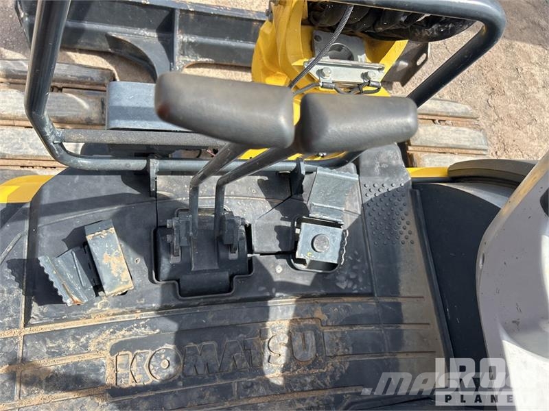 Komatsu PC55MR-5 حفارات صغيرة أقل من 7 طن (حفارات صغيرة)
