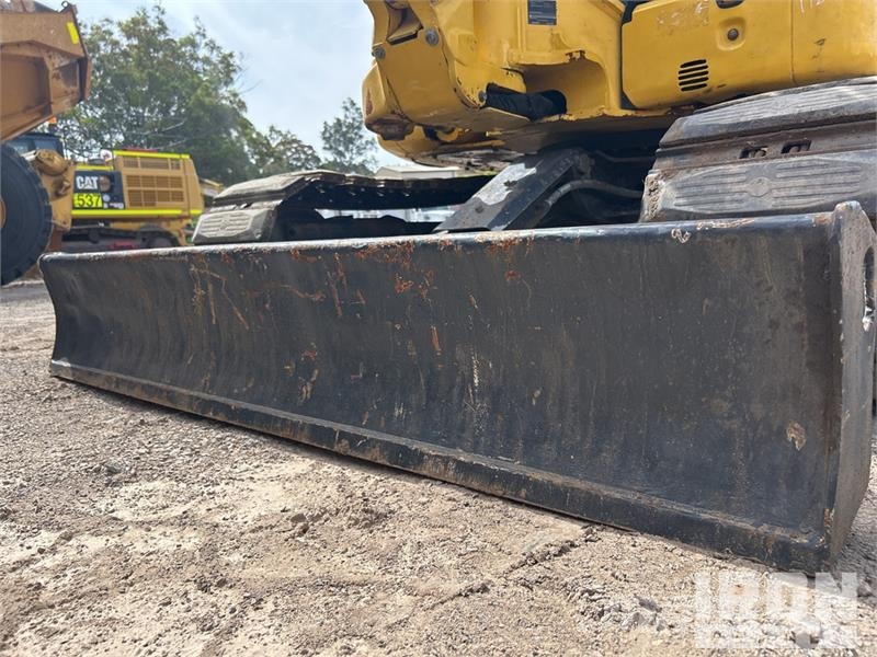 Komatsu PC55MR-5 حفارات صغيرة أقل من 7 طن (حفارات صغيرة)