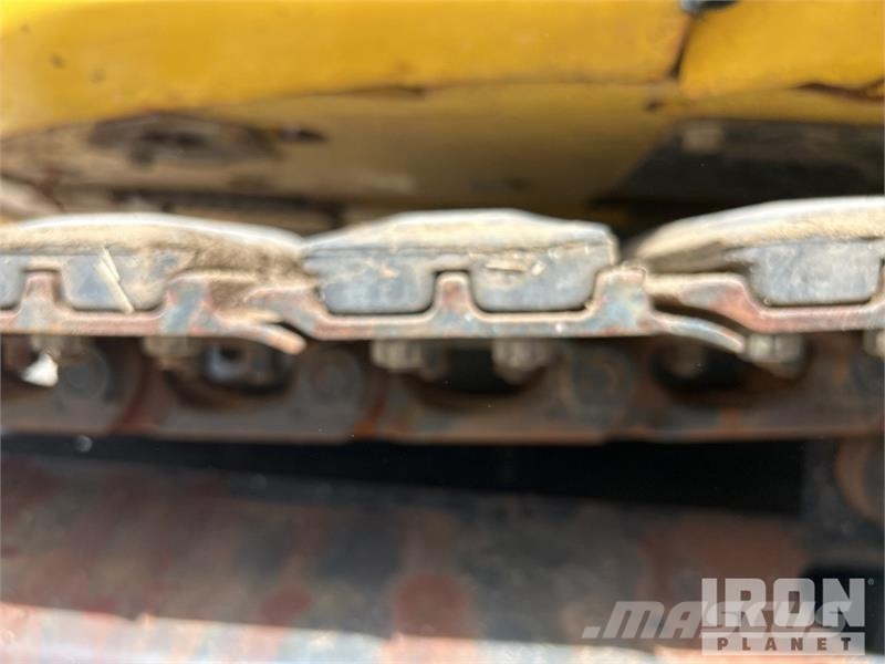 Komatsu PC55MR-5 حفارات صغيرة أقل من 7 طن (حفارات صغيرة)