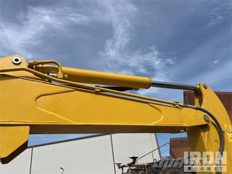 Komatsu PC55MR-5 حفارات صغيرة أقل من 7 طن (حفارات صغيرة)