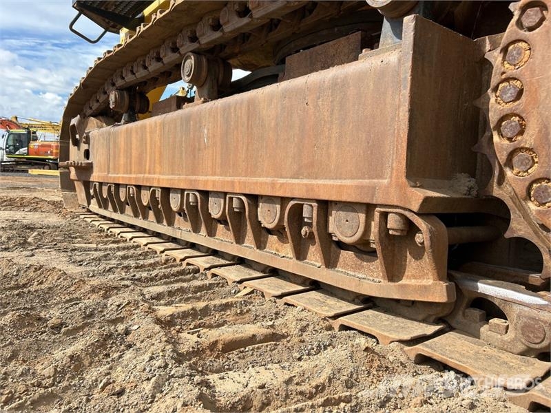 Komatsu PC850-8E0 Tracked Excavator Crawler excavators