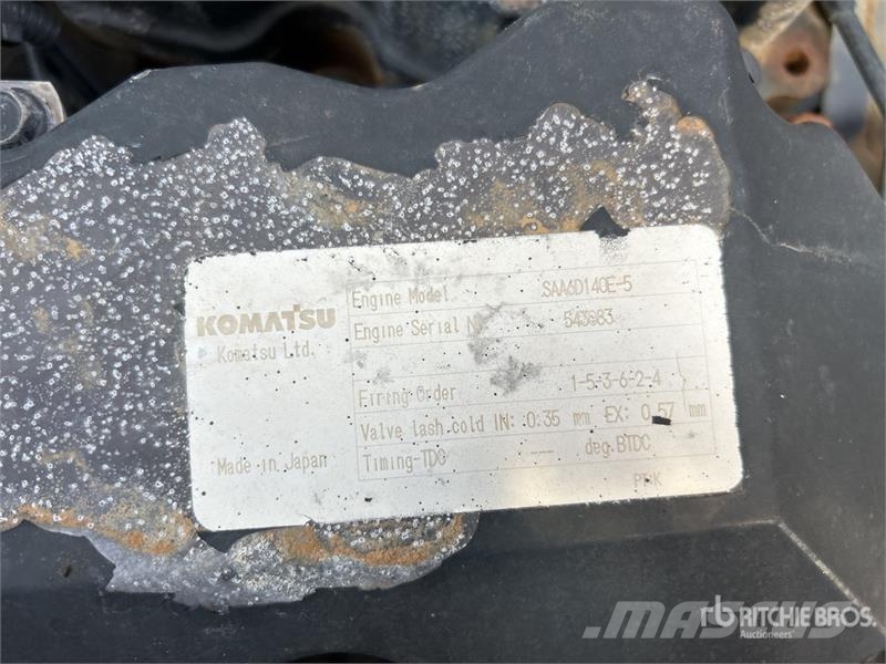 Komatsu PC850-8E0 Tracked Excavator Crawler excavators