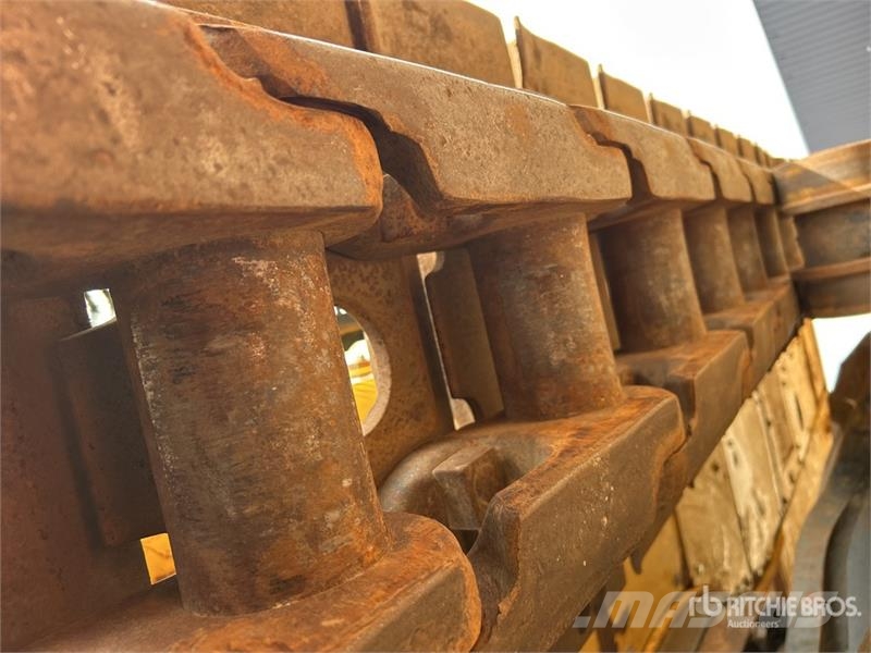 Komatsu PC850-8E0 Tracked Excavator Crawler excavators