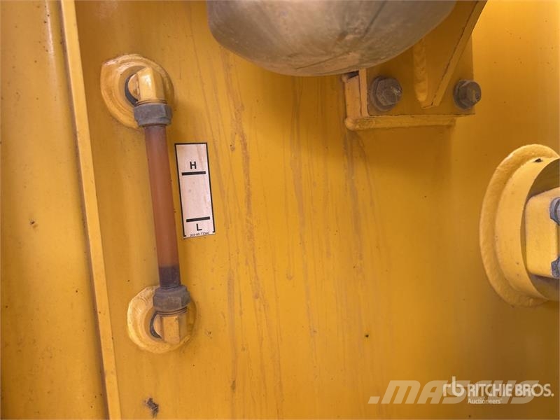 Komatsu PC850-8E0 Tracked Excavator Crawler excavators