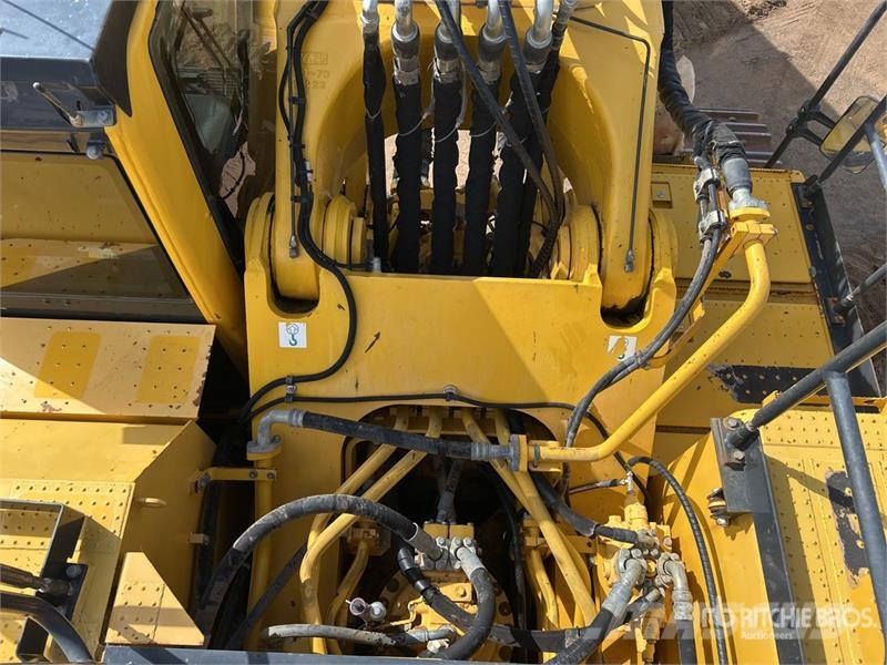 Komatsu PC850-8E0 Tracked Excavator Crawler excavators