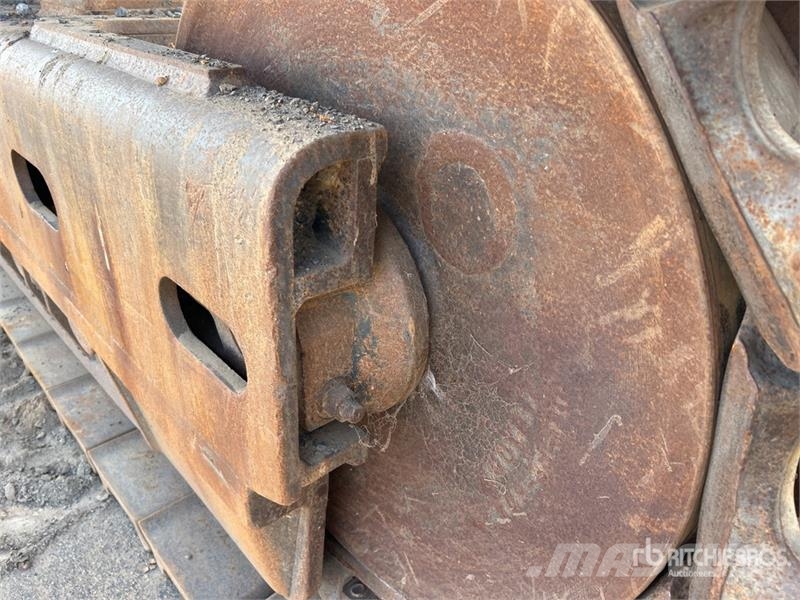 Komatsu PC850-8E0 Tracked Excavator Crawler excavators