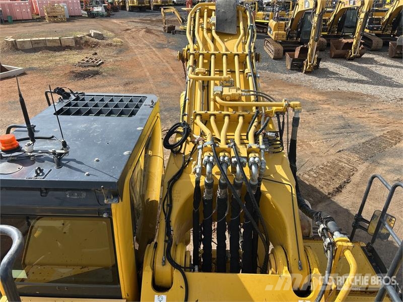 Komatsu PC850-8E0 Tracked Excavator Crawler excavators