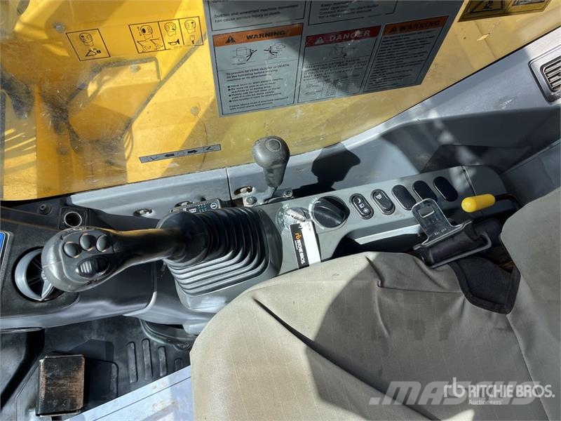 Komatsu PC88MR-8 Tracked Excavator Crawler excavators