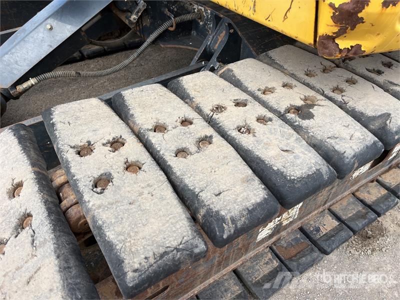Komatsu PC88MR-8 Tracked Excavator Crawler excavators