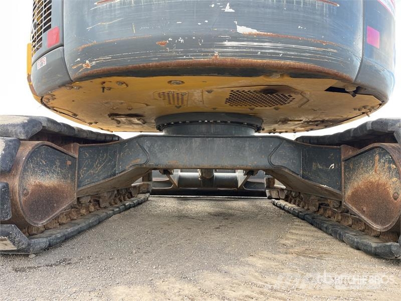 Komatsu PC88MR-8 Tracked Excavator Crawler excavators