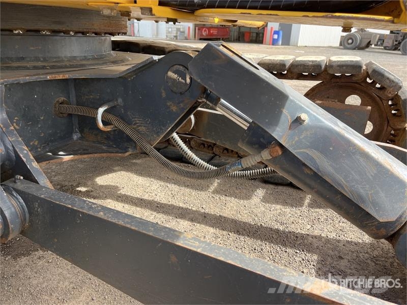 Komatsu PC88MR-8 Tracked Excavator Crawler excavators