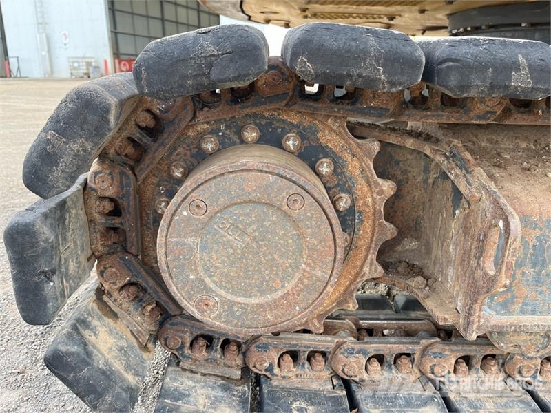 Komatsu PC88MR-8 Tracked Excavator Crawler excavators