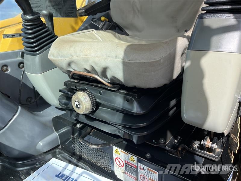 Komatsu PC88MR-8 Tracked Excavator Crawler excavators