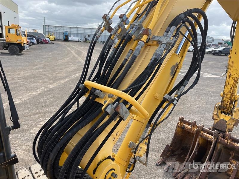 Komatsu PC88MR-8 Tracked Excavator Crawler excavators