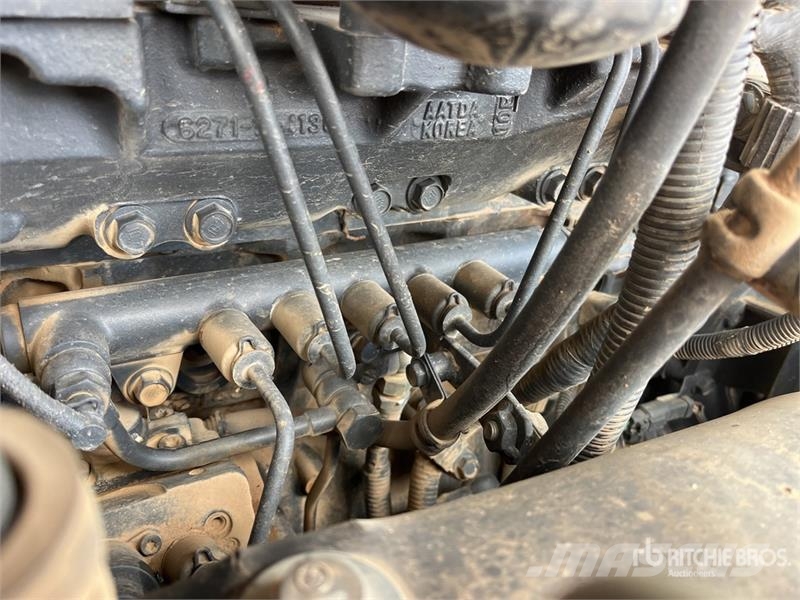 Komatsu PC88MR-8 Tracked Excavator Crawler excavators