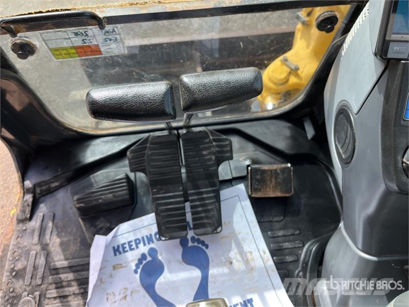 Komatsu PC88MR-8 Tracked Excavator Crawler excavators