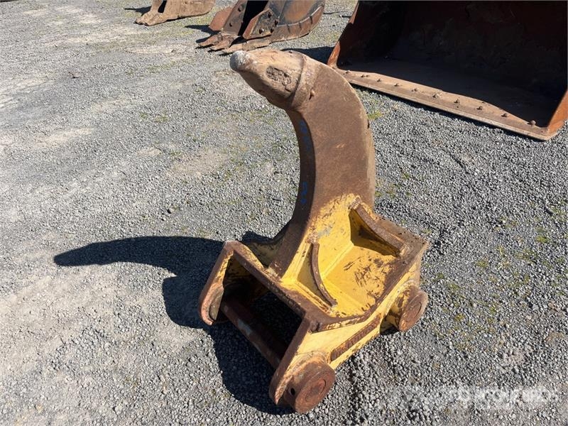 Komatsu Q/C Excavator Ripper Kaabitsad