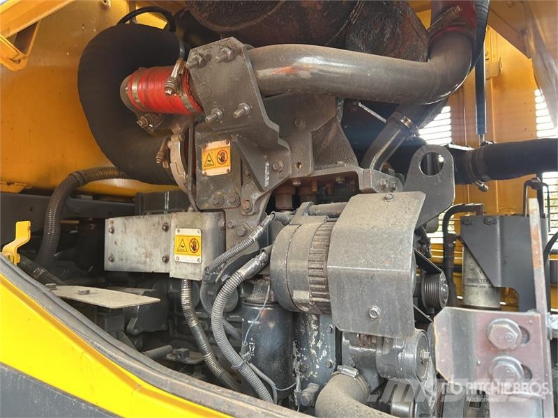 Komatsu WA380Z-6 Wheel Loader Kolesové nakladače