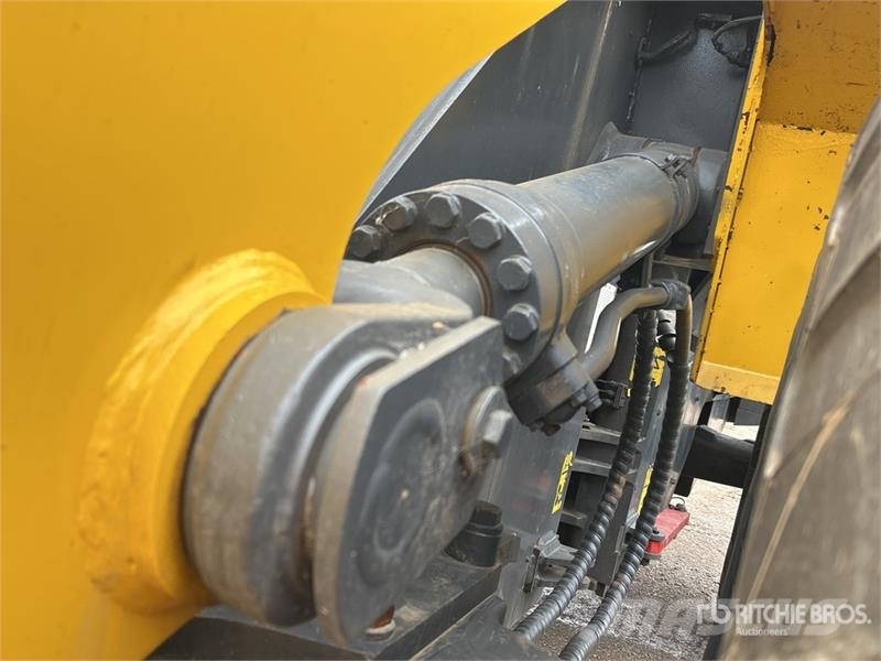 Komatsu WA380Z-6 Wheel Loader Kolesové nakladače