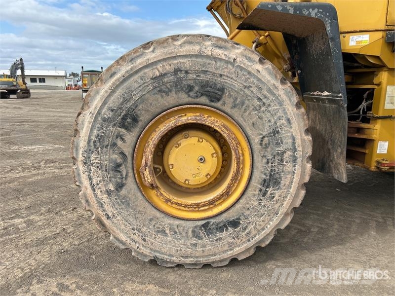 Komatsu WA470-3 Wheel Loader Utovarivači na kotačima