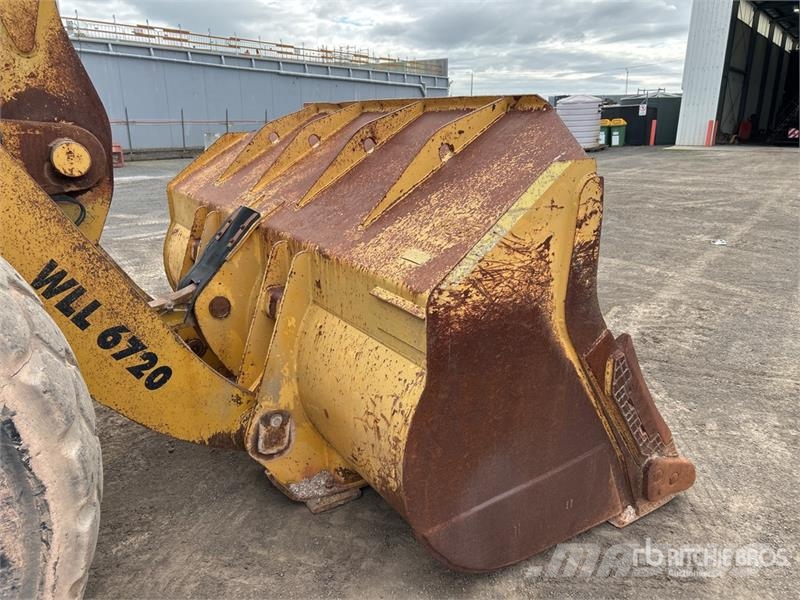 Komatsu WA470-3 Wheel Loader Utovarivači na kotačima