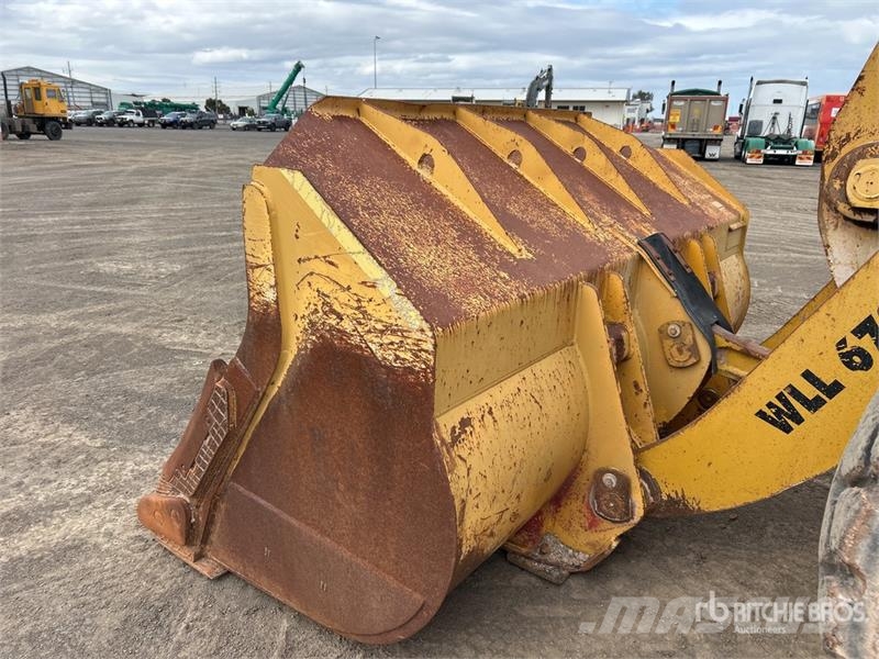 Komatsu WA470-3 Wheel Loader Utovarivači na kotačima