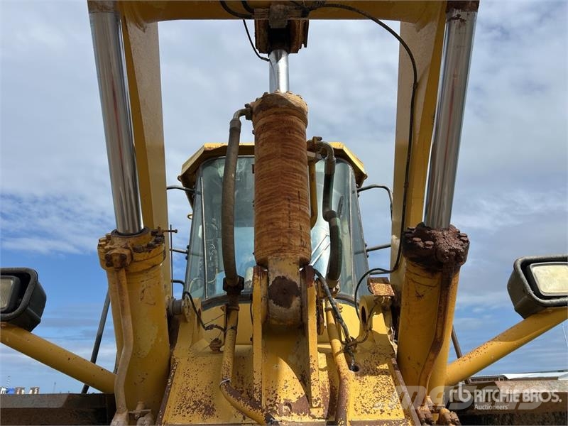 Komatsu WA470-3 Wheel Loader Utovarivači na kotačima