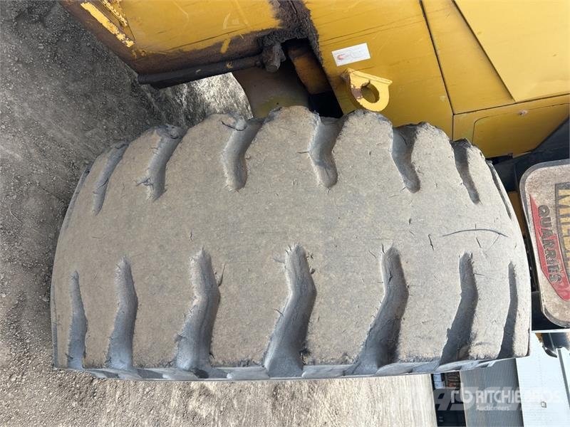 Komatsu WA470-3 Wheel Loader Utovarivači na kotačima