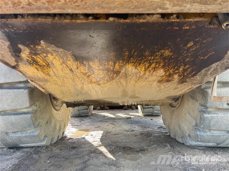 Komatsu WA500-3 Wheel loaders