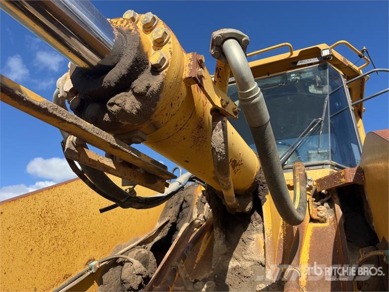 Komatsu WA500-3 Wheel loaders