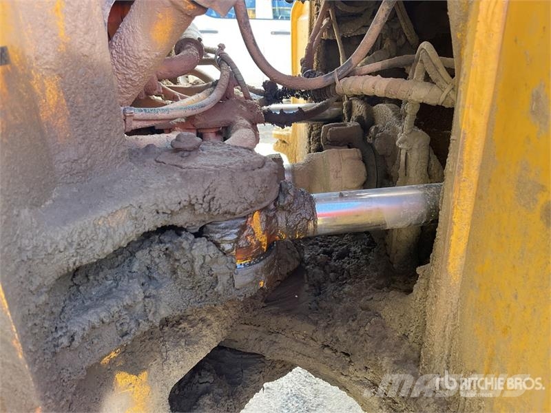 Komatsu WA500-3 Wheel loaders