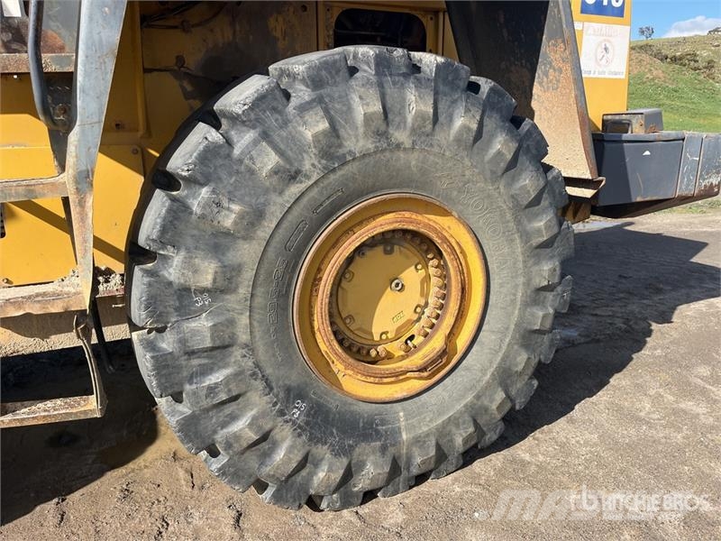 Komatsu WA500-3 Wheel loaders