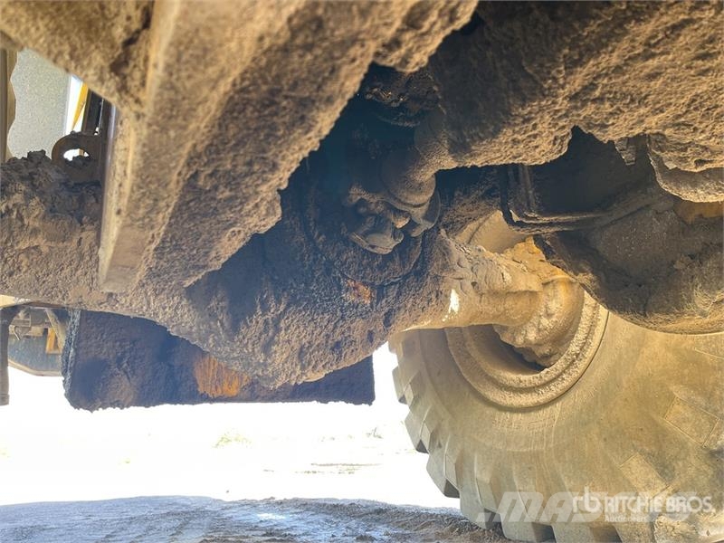Komatsu WA500-3 Wheel loaders