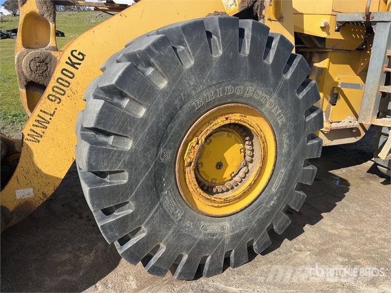 Komatsu WA500-3 Wheel loaders