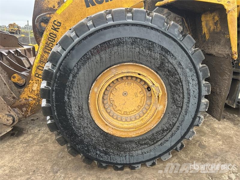 Komatsu WA500 6 Wheel Loader Wheel loaders