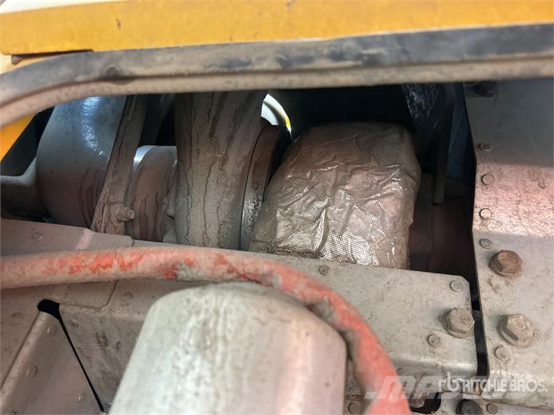 Komatsu WA500 6 Wheel Loader Wheel loaders