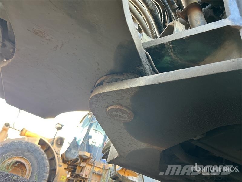 Komatsu WA500-7 Wheel Loader (Inoperable) Wheel loaders