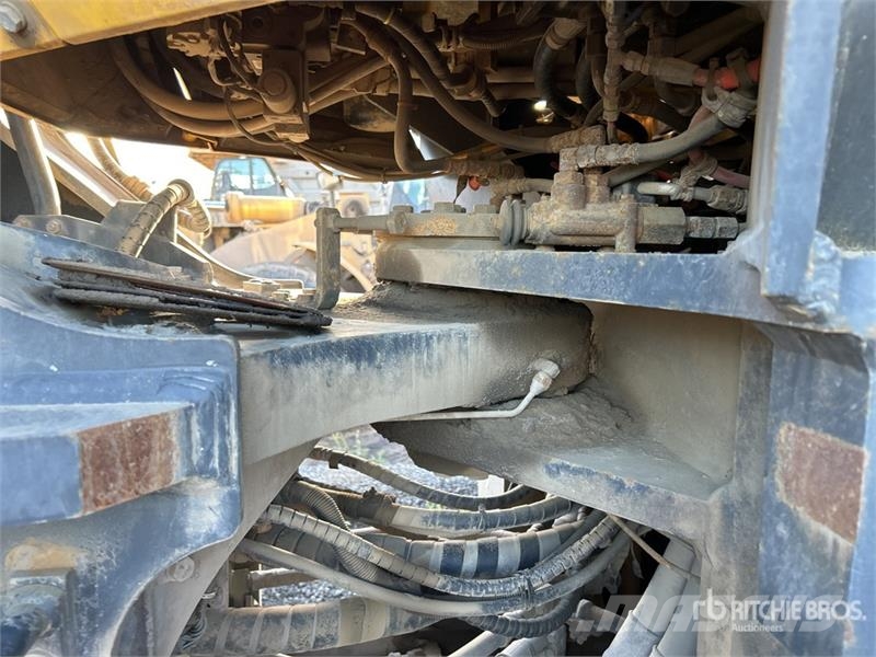 Komatsu WA500-7 Wheel Loader (Inoperable) Wheel loaders