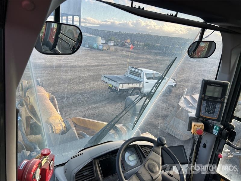 Komatsu WA500-7 Wheel Loader (Inoperable) Wheel loaders