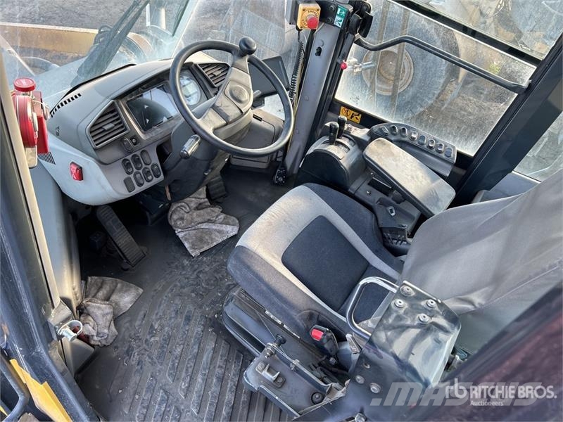 Komatsu WA500-7 Wheel Loader (Inoperable) Wheel loaders