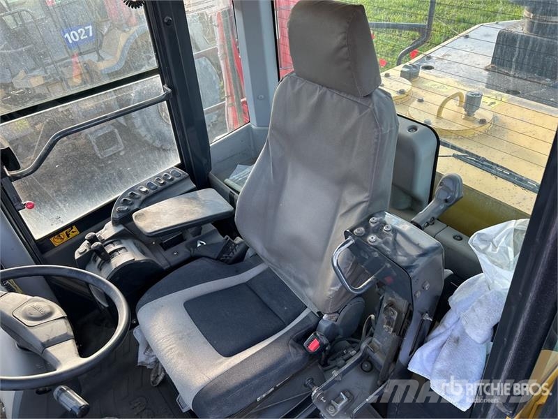 Komatsu WA500-7 Wheel Loader (Inoperable) Wheel loaders