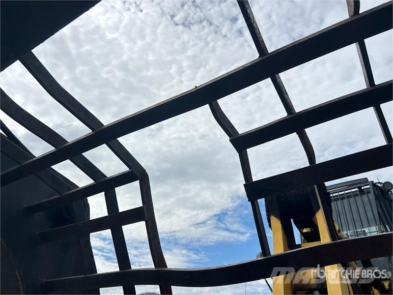 Komatsu WA600-6 輪胎式裝載機